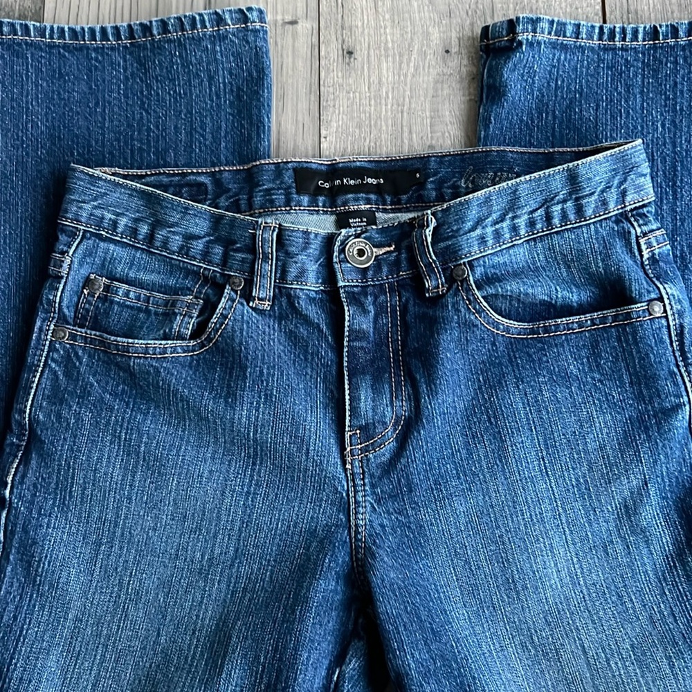 Calvin Klein Women's Jeans 6 Flare Boot